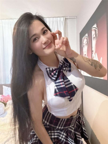 Écolière asiatique